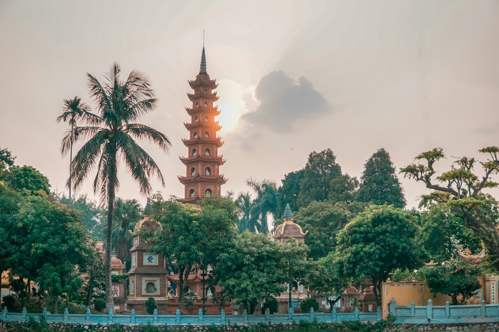 Hanoi: The City of Soaring&nbsp;Dragon